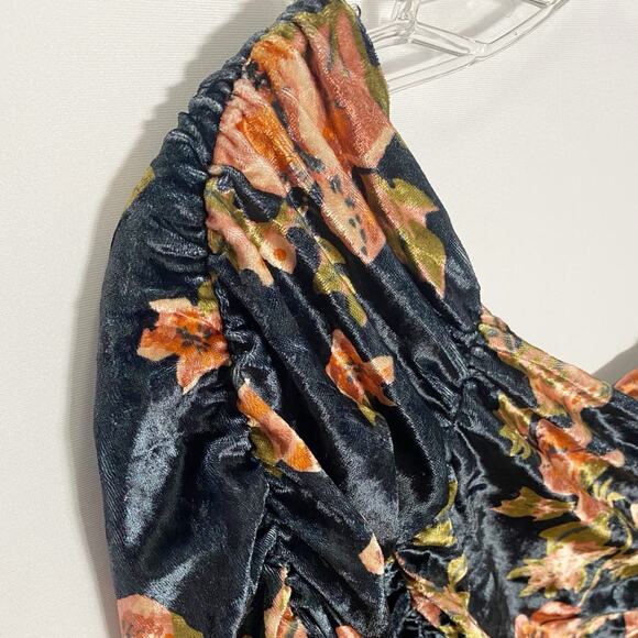 Free People Reina Off The Shoulder Romantic Crushed Velvet Top Blue/Pink- XS NWT - Picture 13 of 14